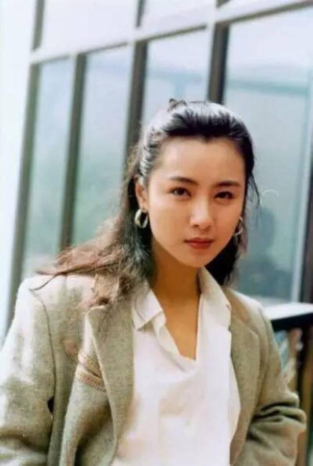 袁洁莹婚纱照_袁洁莹婚纱照片(3)