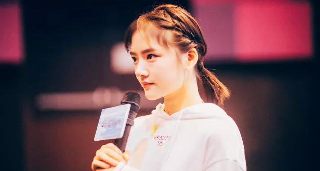 怎么当演员的几率高 90091f8e3bb4412fa5bf002f2b6f4e4b.png