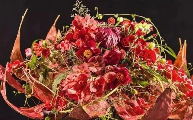 什么红插花成语_成语故事图片