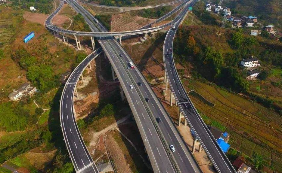 重庆正在修建一条高速,时速120公里,有望2021年提前通车_大足
