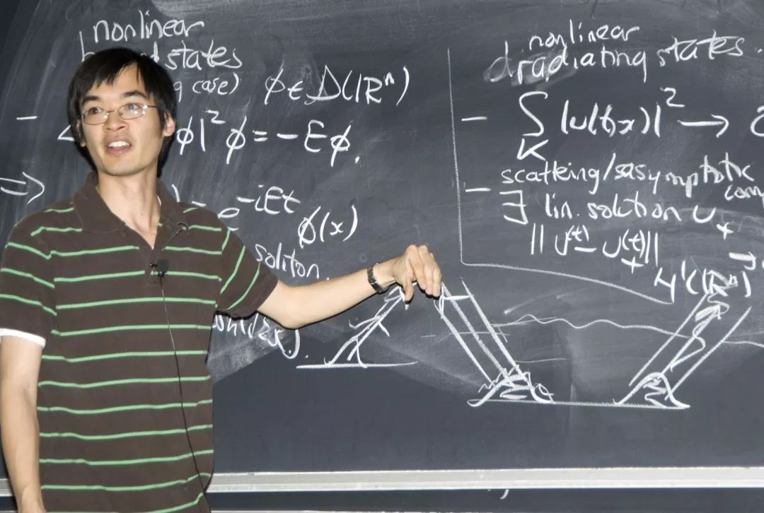 怎么才能变成天才神童 d73e81399d494d5da8fe20e9545b2a3e.jpeg