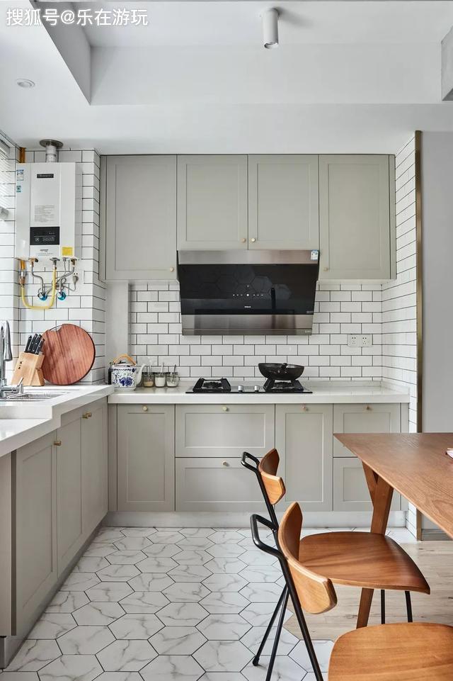 厨房设计效果图最新 d788d117077b43bc87fc2096ff87af3a.jpeg