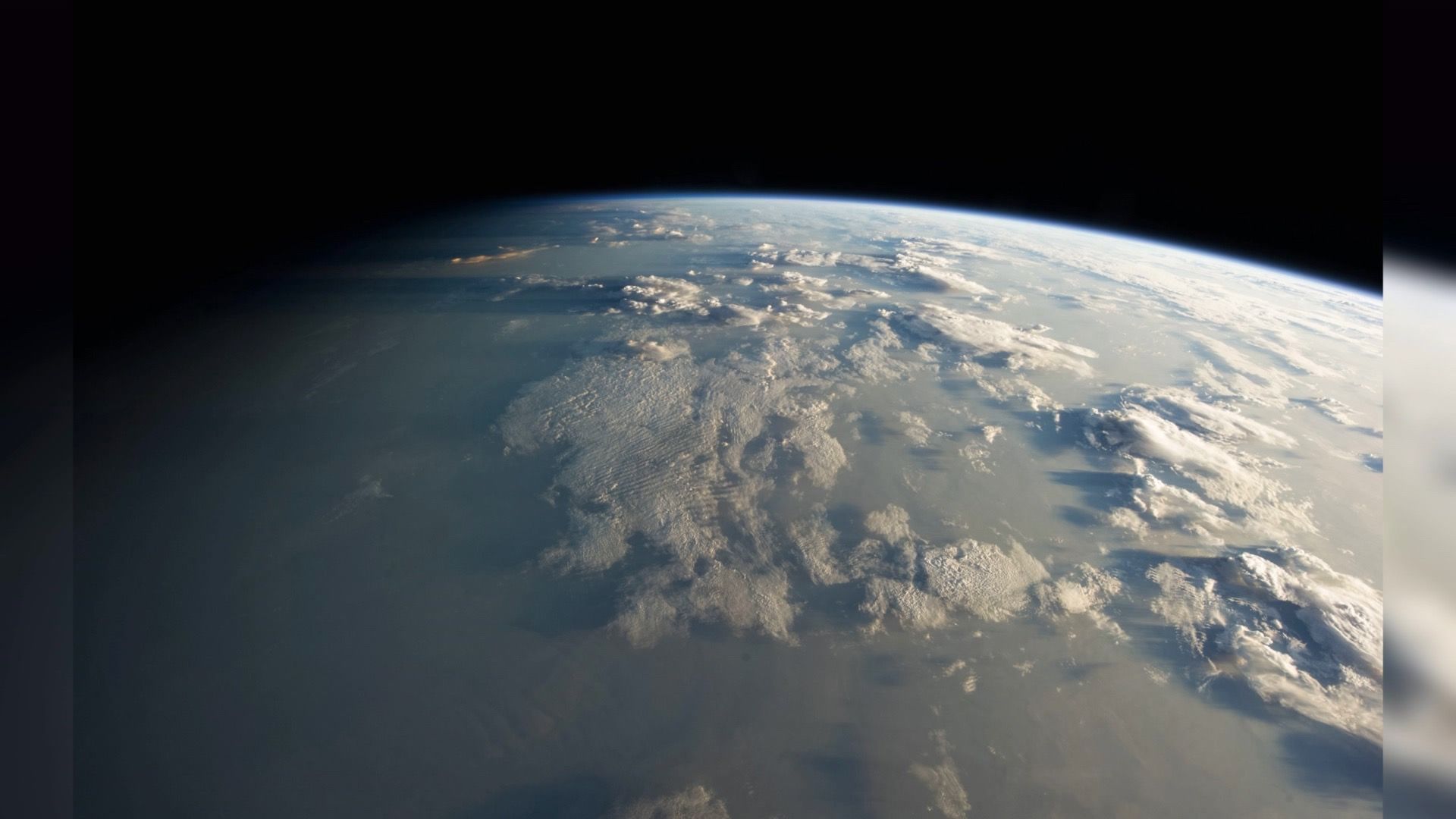 酷炫的太空地球3k动态壁纸