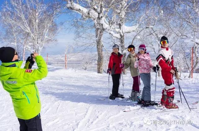 雪景怎么穿搭_雪景图片唯美