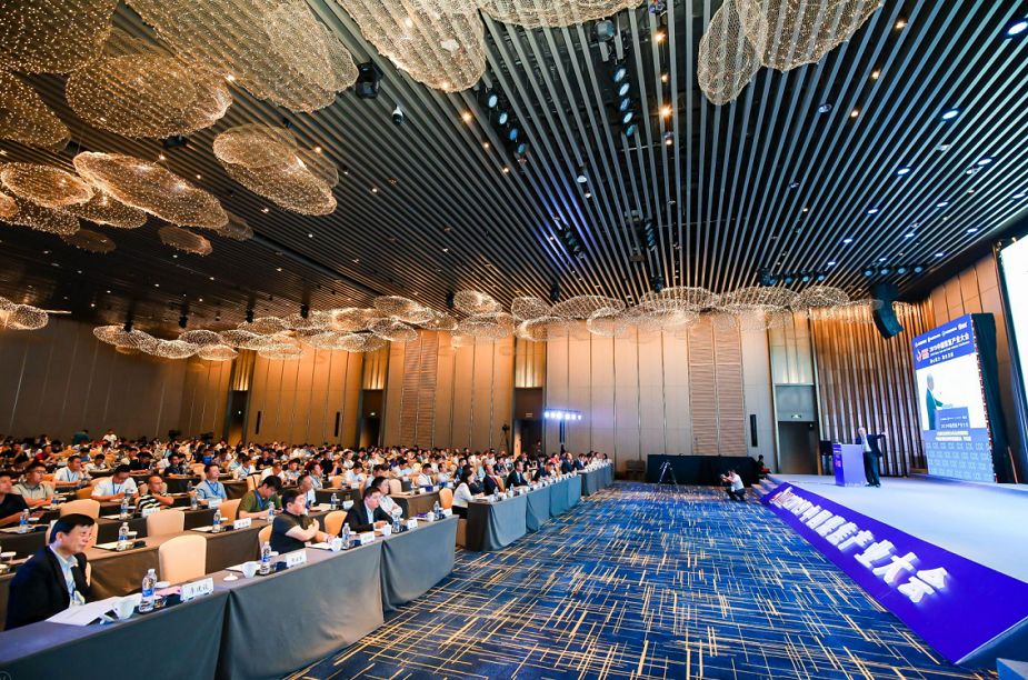 黑色系机会要来了?机构看准9月后机会,多种衍生工具获青睐