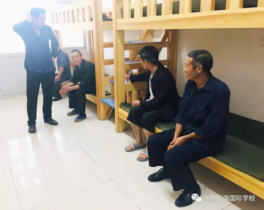 潍坊滨海国际学校积极做好受灾群众安置工作