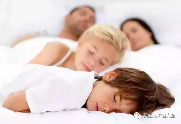                     教你如何做到不抱不哄，一步一步让宝宝自己入睡...