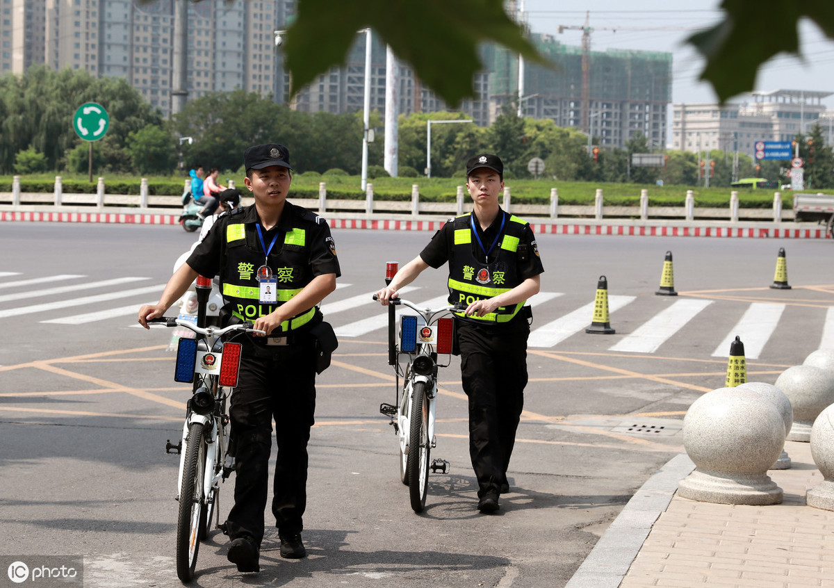 武汉辅警招聘_再别抱怨辅警工资低,做到这一点收入过万元(4)