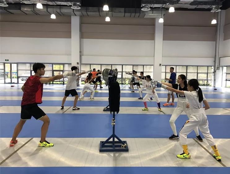图集:2019 剑之夏 - 中国上海(静安击剑队)训练营