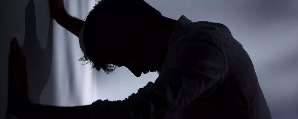 热依扎自曝重度抑郁症,她竟然死过很多回?
