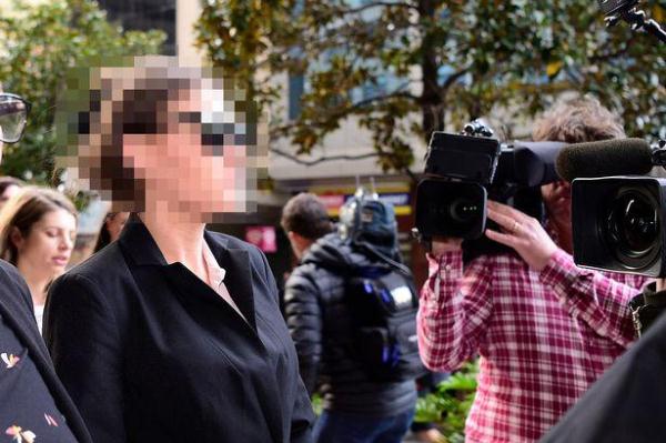                     澳洲一对父母坚持给幼女吃素，19个月体重不到5公斤，已被起诉