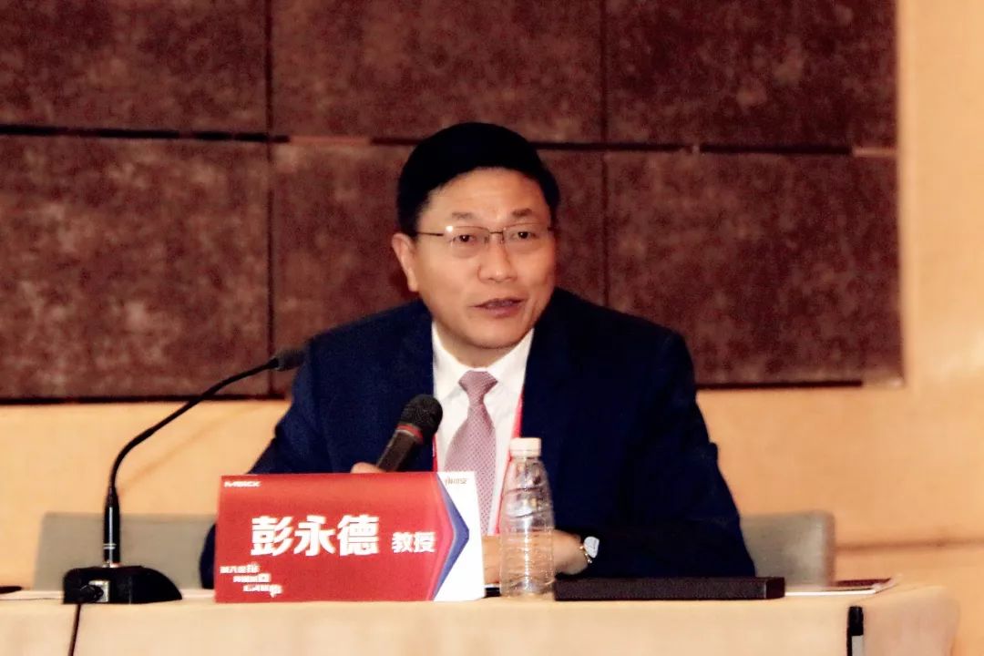 主演(讲者):华中科技大学同济医学院附属同济医院 余学锋教授导演