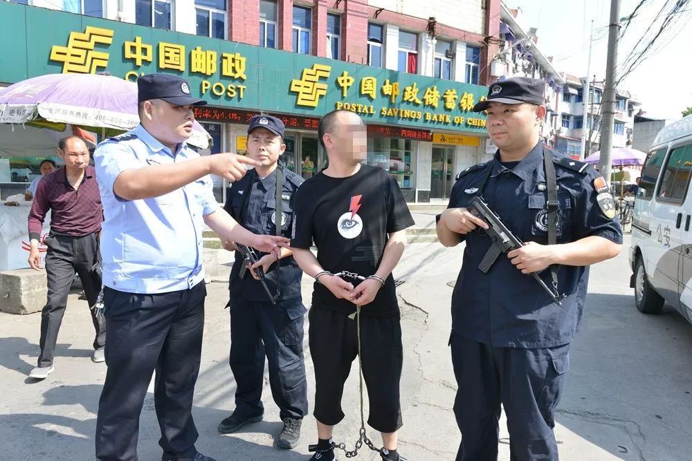 长期流窜金寨等地上百人的重大聚众赌博犯罪集团被摧毁