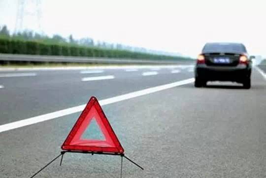 梦境警示，梦见家人出车祸有伤亡的深层含义与心理解析