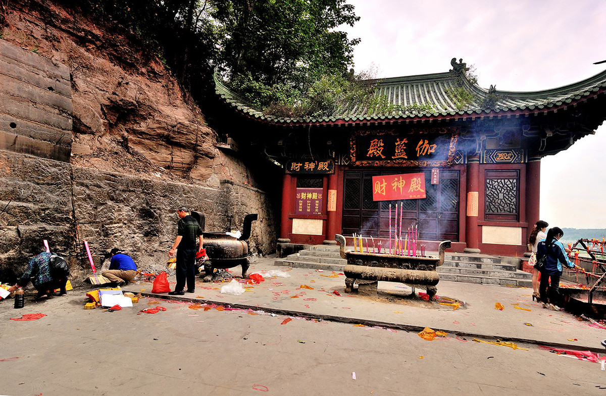 原创四川香火很旺的寺庙,是四川八大丛林之一,号称"中川第一禅林"