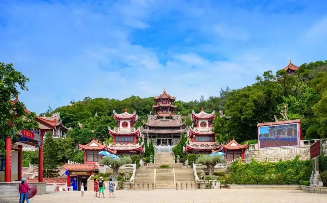 妈祖祖庙——莲池沙滩——世界妈祖文化论坛会址——鹅尾神化石——
