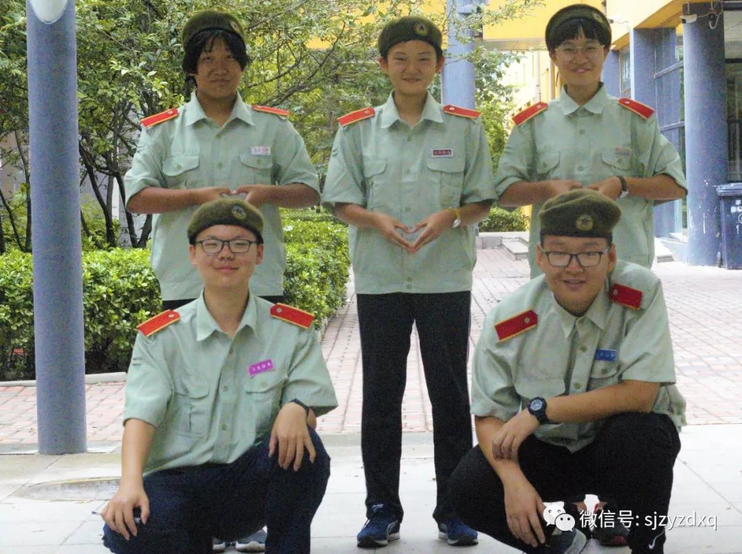 标兵:张渤旋训练标兵:张钰茜礼仪标兵:张亚茹卫生标兵:燕景媛内务标兵