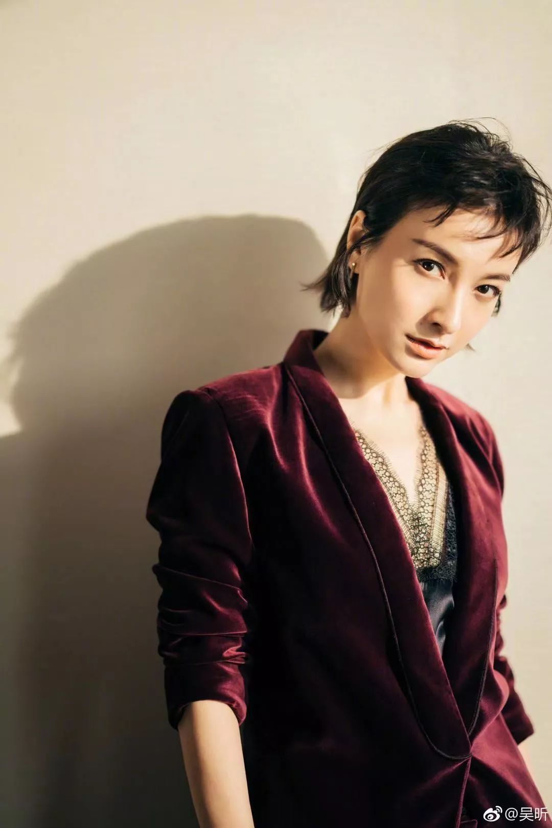 如何拥有气场压迫感 1f914619cd6a462bb2131831faf3331f.jpeg