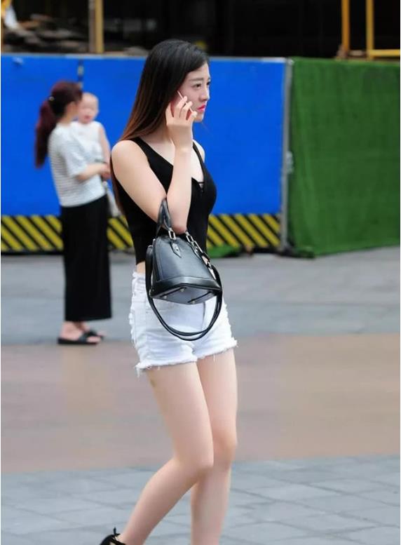 3c2bc237f6cd4ae4bbed2abb0afe456f.jpeg