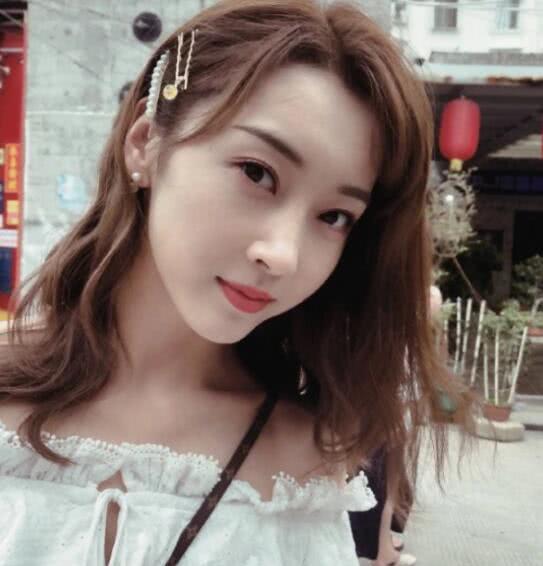 贝加尔湖畔李健曲谱歌词