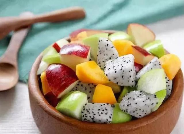                     原创             孩子性早熟，和饮食关系大，4种食物要少给孩子吃