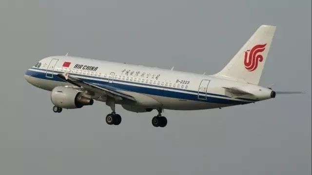 飞机的起飞原理简介 5c553d6d684741fe875c105b12cad3ab.jpeg
