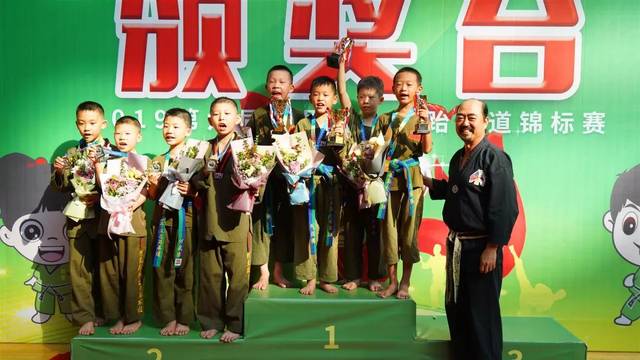 第六届阿里杯大众跆拳道锦标赛完美落幕
