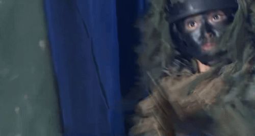 “抗日神剧”鉴定专用枪！看到这枪你就可以换台了！