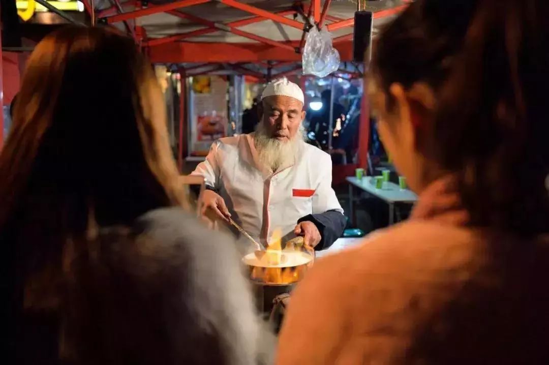 也成为了所有兰州人的特殊情怀 特色 小吃 兰州 没有像南方人一样吃的