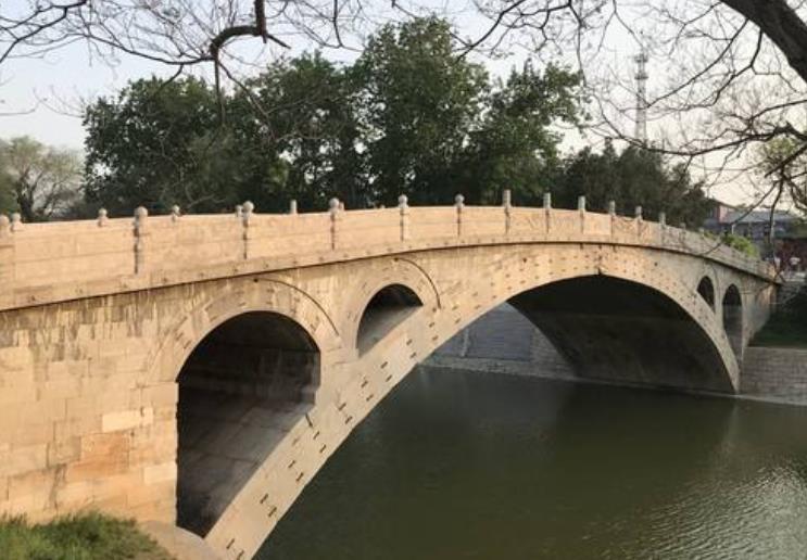 著名的桥是什么桥 8a553777ea4448ce9d27c61367940ee8.jpeg