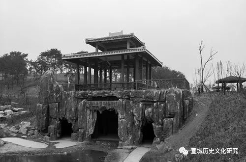 安庆人口变动_安庆师范大学(3)