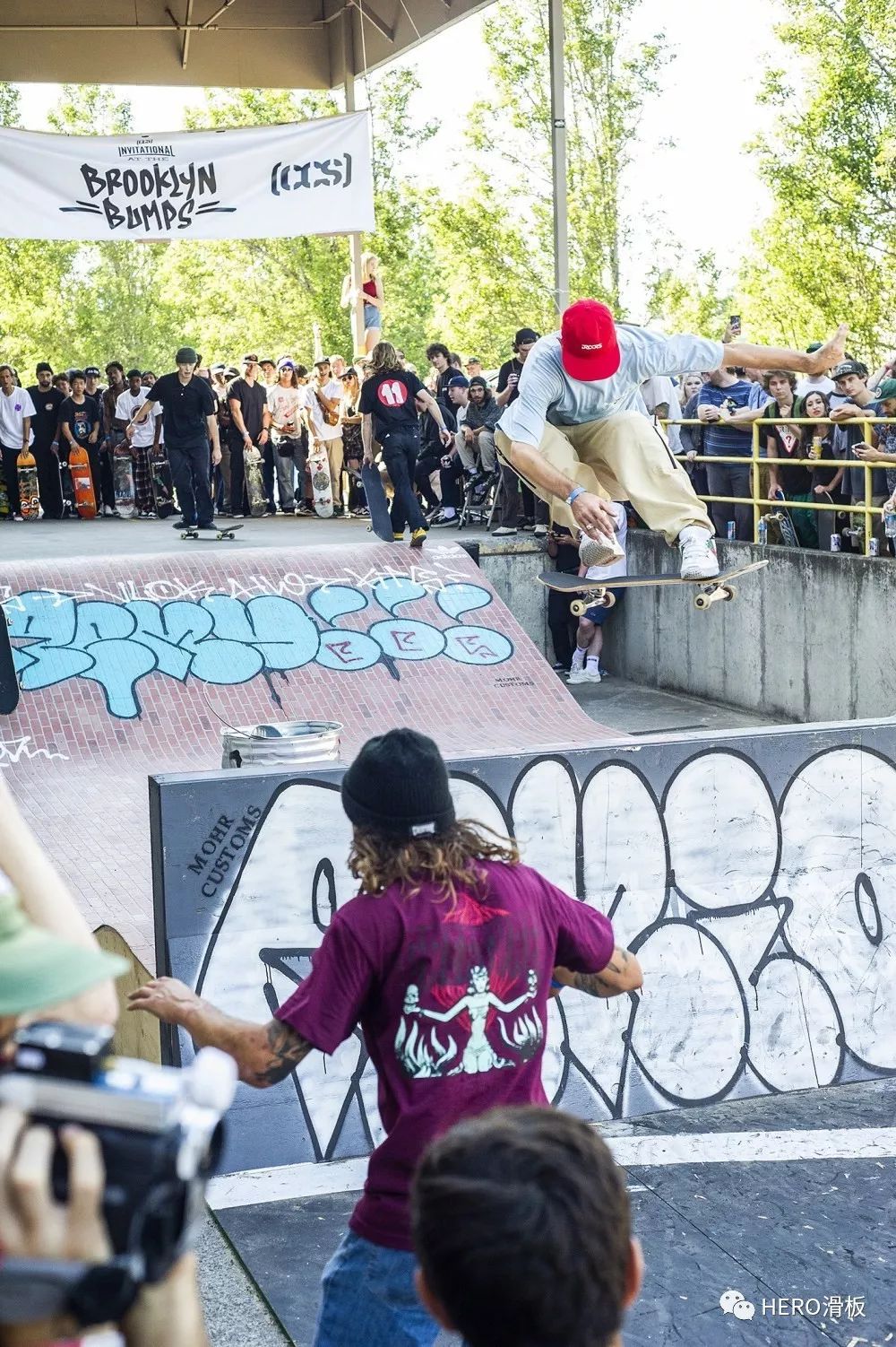 adidas & ccs "brooklyn bumps"迷你地形复刻滑板比赛高光视频回顾