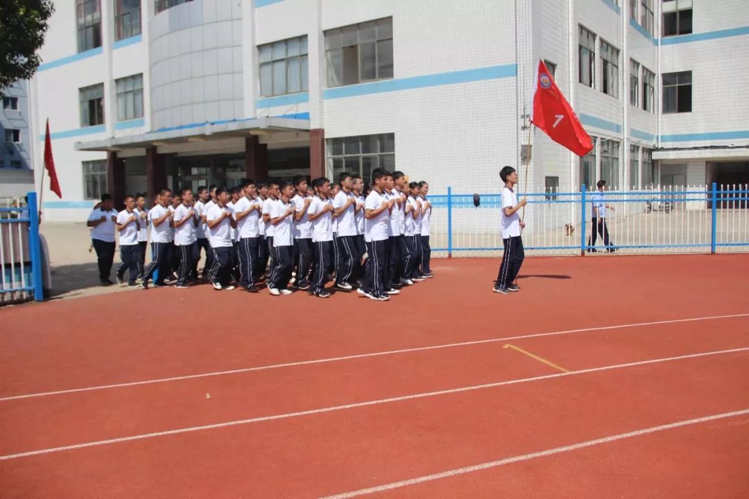 再见军训你好高中射阳县第二中学2019级高一新生军训闭营