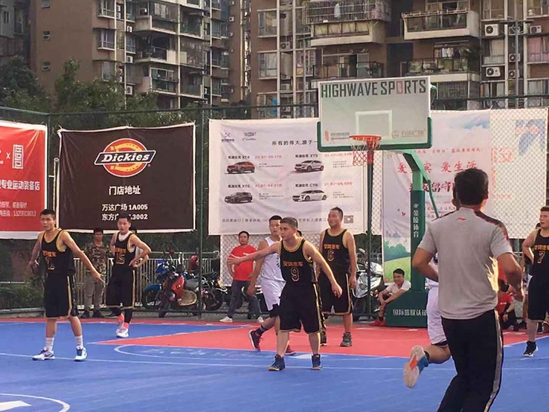 除了nba总决赛,宜宾这场篮球决赛也燃爆了全场!