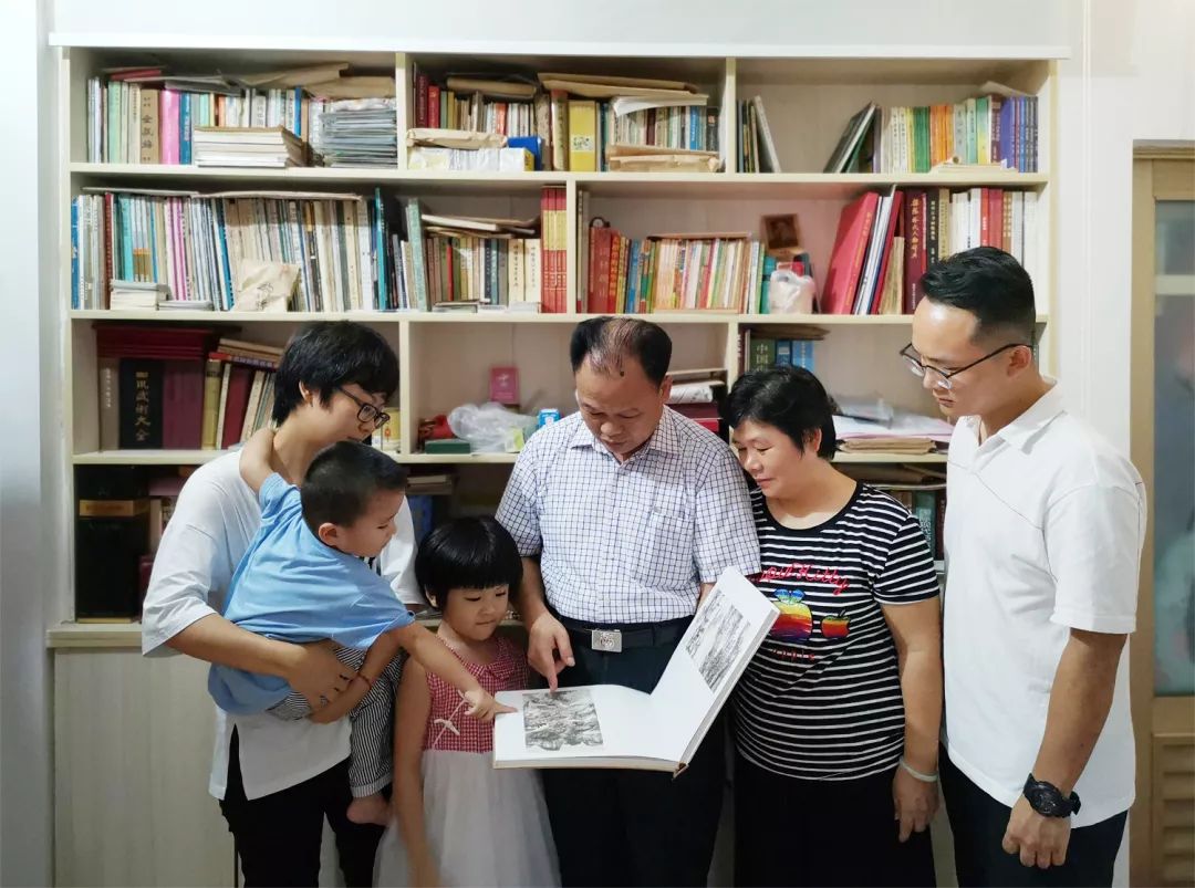 快来,2019揭阳"十大最美家庭" 投票开启啦!