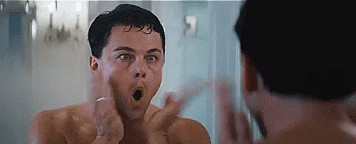 ④洗澡时护肤 很多人觉得泡澡的时候毛孔张开,更利于护肤品吸收,但