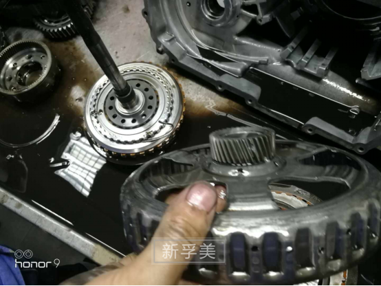 变速器故障维修价格 5155b147e1e8461eb3464bc302f90b53.png