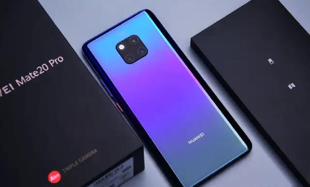 全民都在关注华为mate30pro而我选择了华为mate20pro