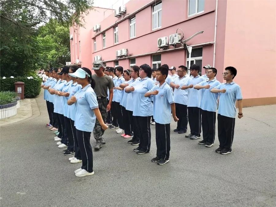实践育人 | 绿色军营 百炼成钢 静待花开——记上海市桃浦中学2019年