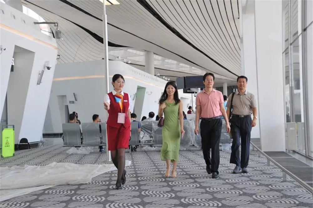 机场快讯4876名旅客到大兴机场干了啥