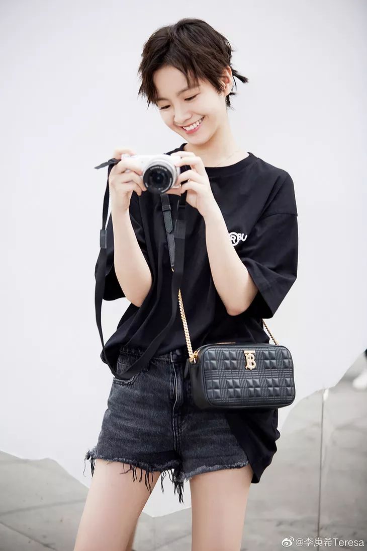 李庚希