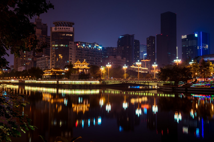 南充市区有多少人口_让人看得目瞪口呆 你来评评南充夜景在全国能排第几(2)