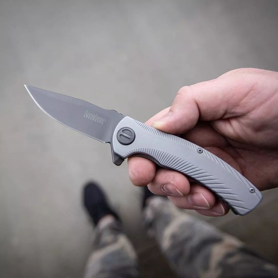 拆快递的刀可以带上飞机吗 ebc73873e06e4a2e87f00a1ddbd55776.jpeg