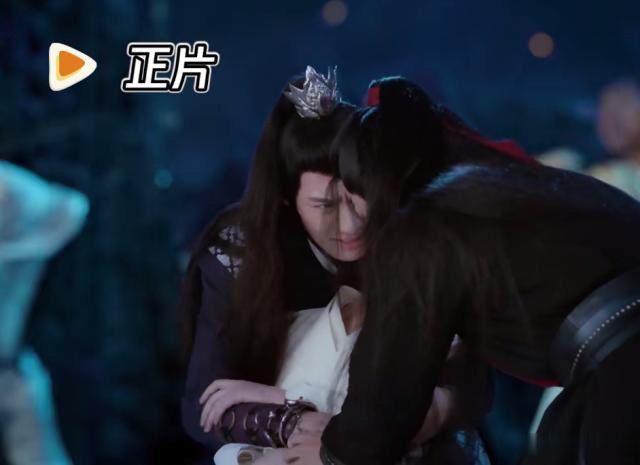 《陈情令》名场面不夜天,王一博主动挑衅肖战,肖战新表情包诞生