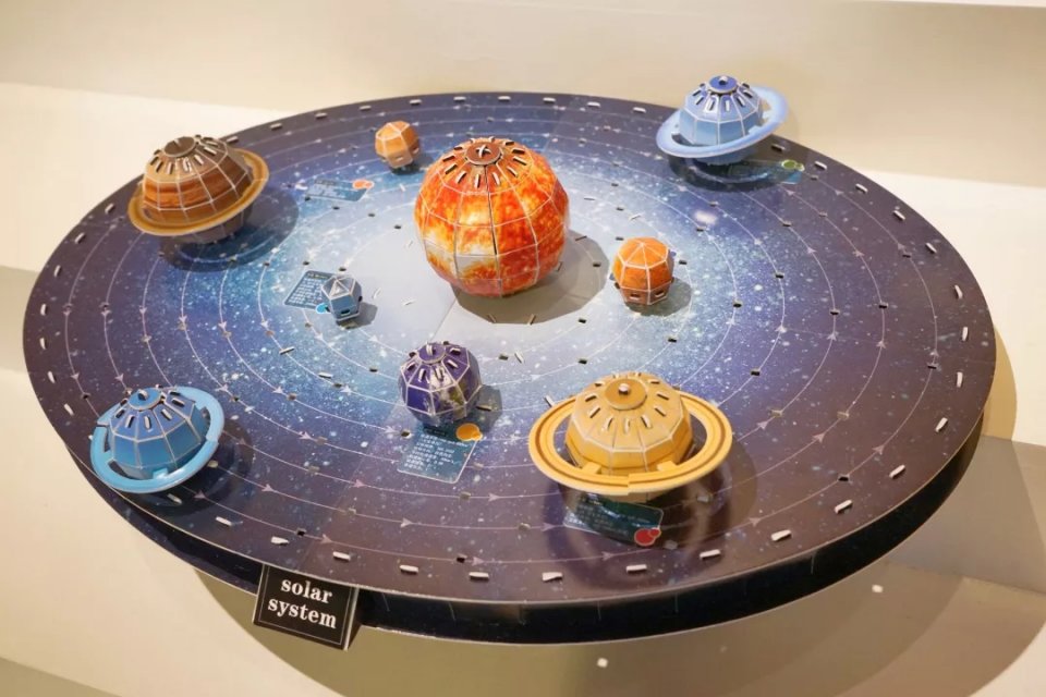 观察小动物、探索和挖掘化石、体验奇趣横生的