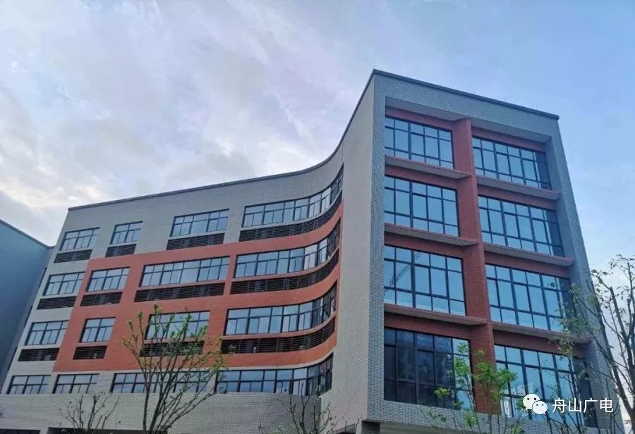 开学在即舟山7所新建学校投运众多中小学幼儿园装修改造大变样了