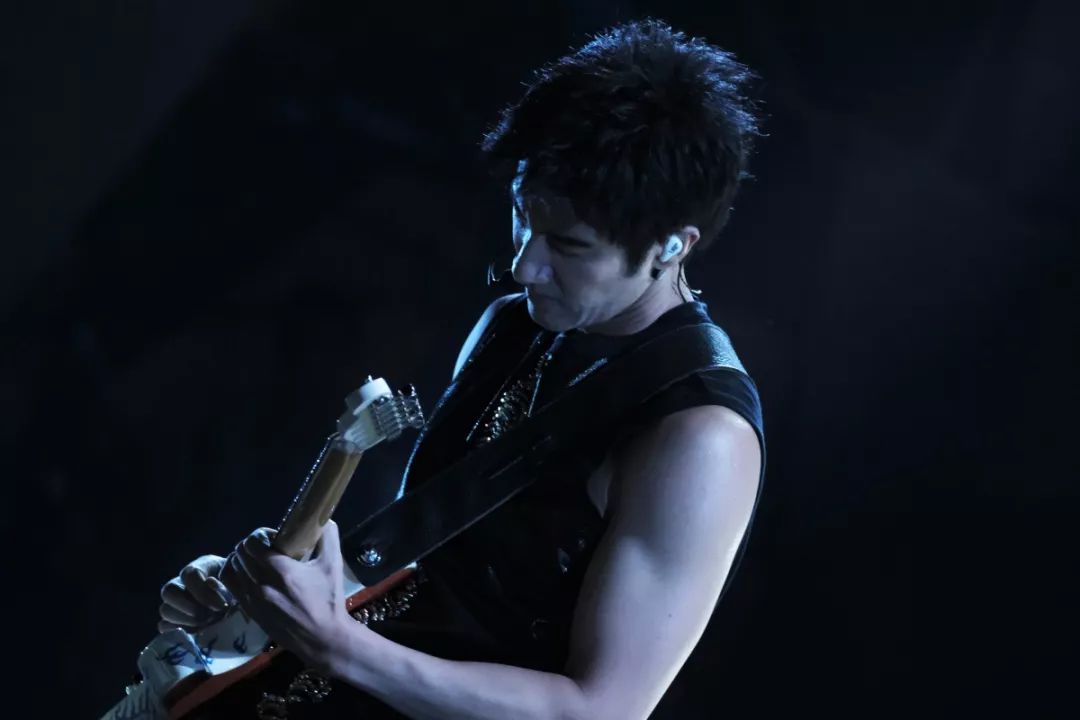 天津奥体赴约王力宏!龙的传人2060,在此奏响!