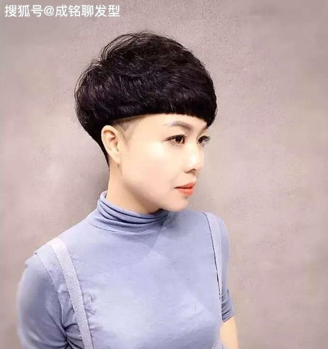 原创好看的短发千千万,而显高又时尚的只有三种,最适合小个子女生