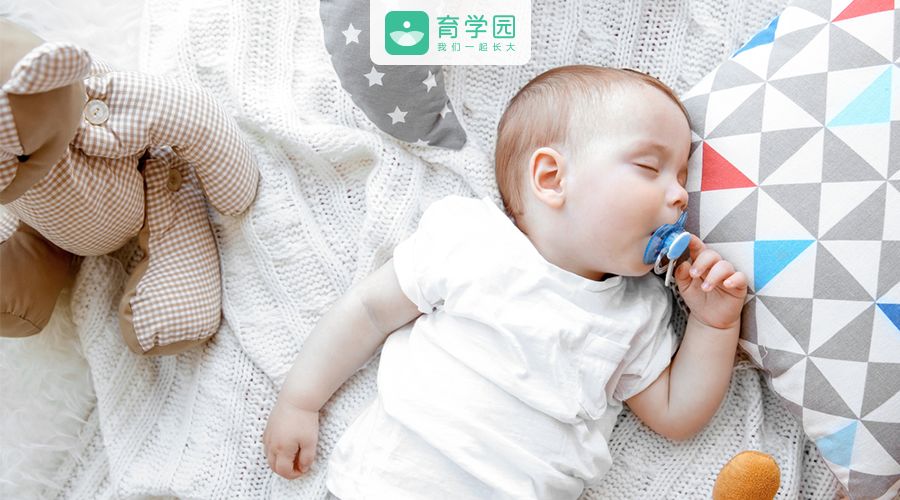                     孩子睡觉出汗多是缺钙吗？要不要补钙？