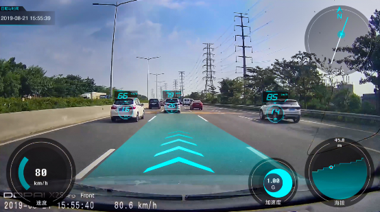 酷炫AR驾驶体验，尽在盯盯拍行车记录仪_数据